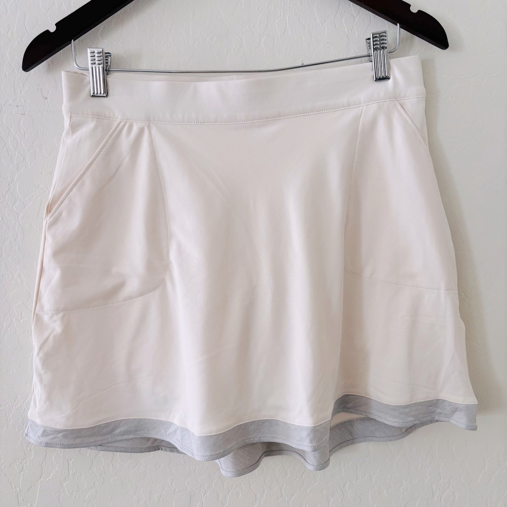 Peter Millar Sally Trim A-Line Cream Mini Skirt Witj Gray Trim Size Medium Women